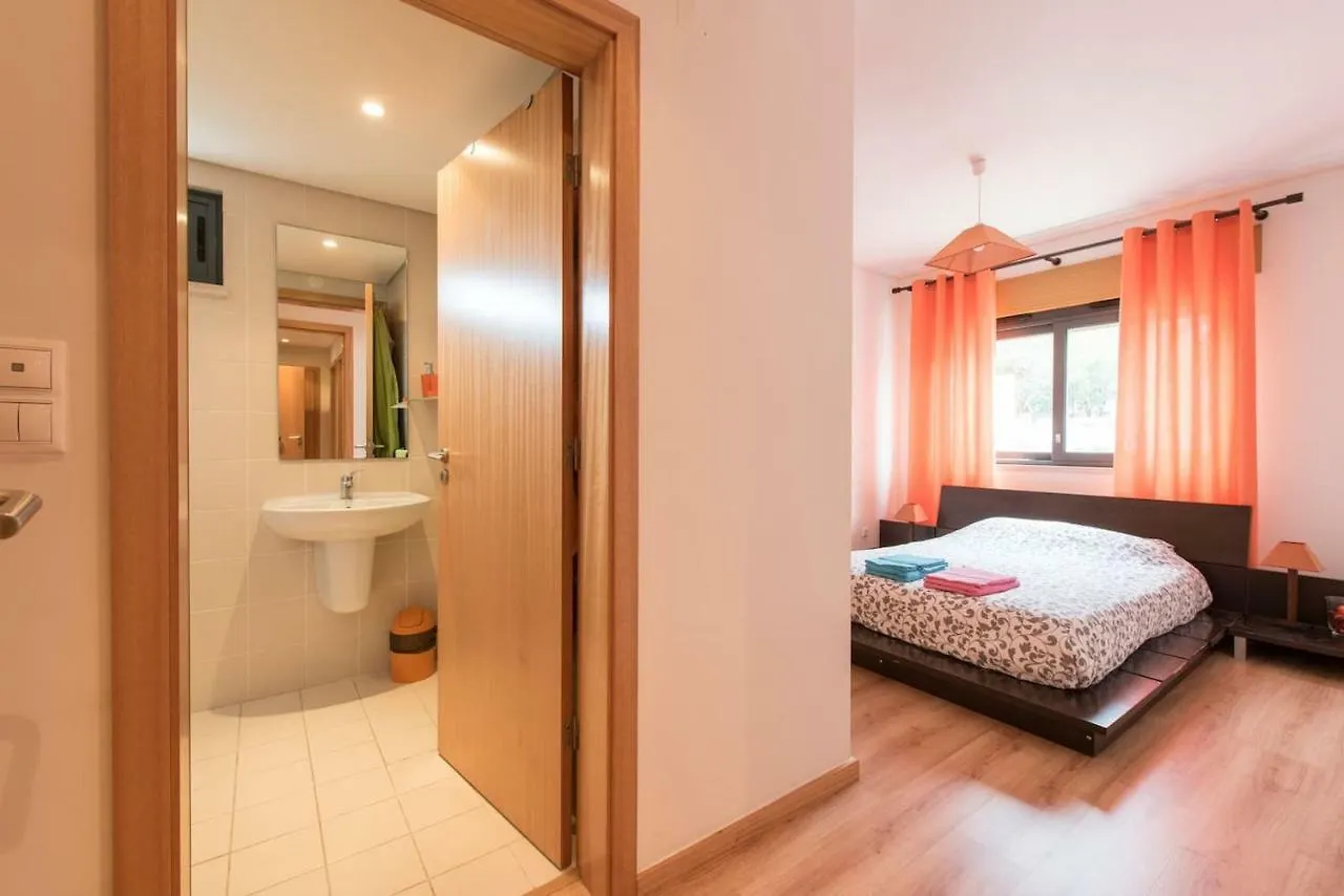 Appartamento Lovely 3 Bedroom For The Perfect Stay In Lisbona